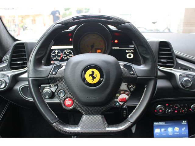 FERRARI 458 ITALIA 2011 Image 31