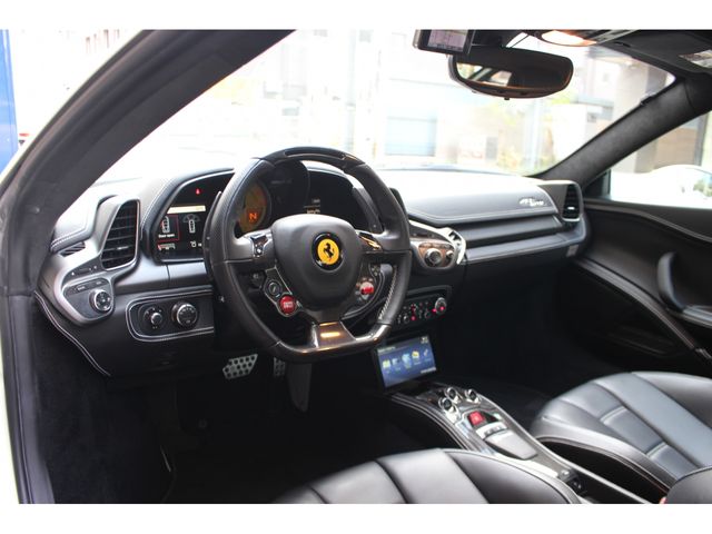 FERRARI 458 ITALIA 2011 Image 31