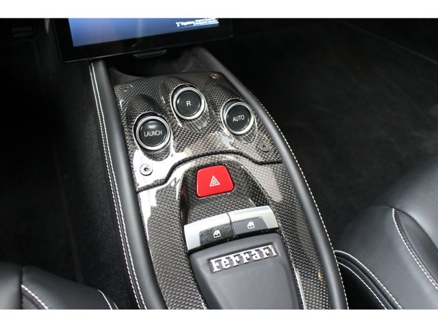 FERRARI 458 ITALIA 2011 Image 31