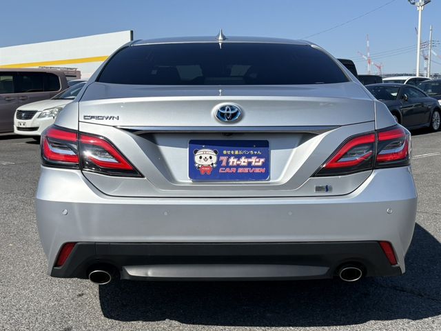 TOYOTA CROWN SEDAN HYBRID 2019 Image 31