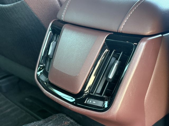 TOYOTA CROWN SEDAN HYBRID 2019 Image 31