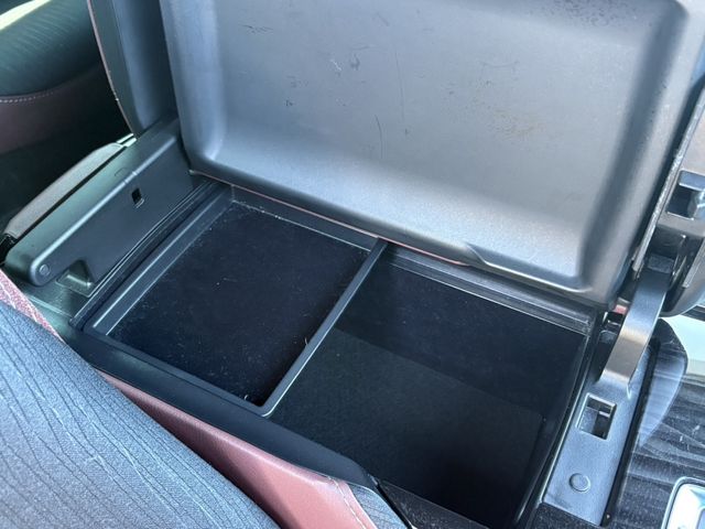 TOYOTA CROWN SEDAN HYBRID 2019 Image 31