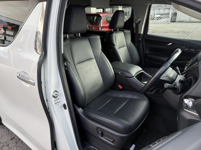 TOYOTA VELLFIRE 2018 Image 31