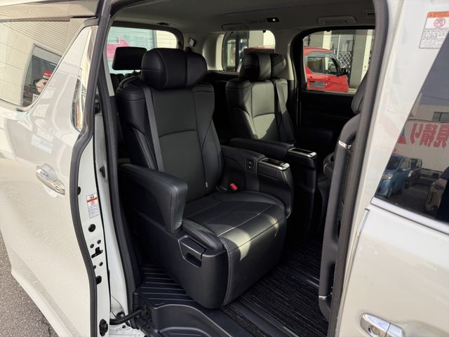 TOYOTA VELLFIRE 2018 Image 31
