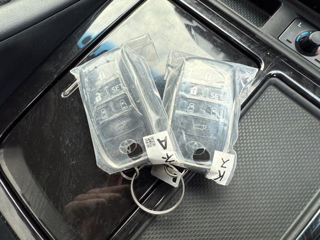 TOYOTA VELLFIRE 2018 Image 31