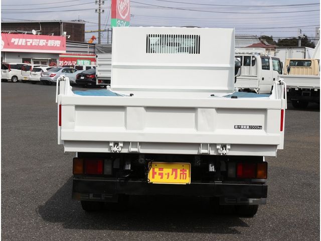 ISUZU ELF 2011 Image 31