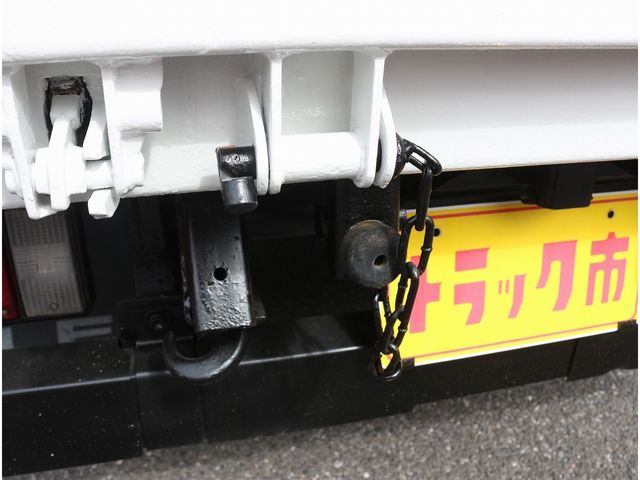 ISUZU ELF 2011 Image 31