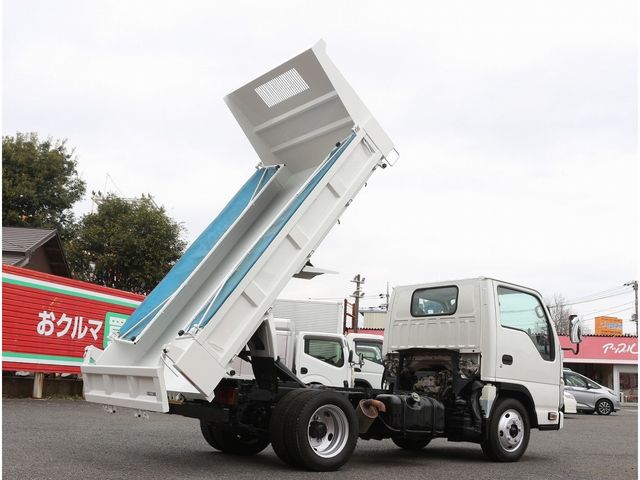 ISUZU ELF 2011 Image 31