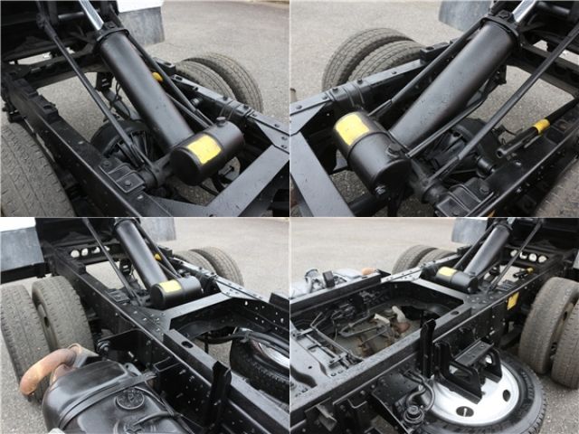 ISUZU ELF 2011 Image 31