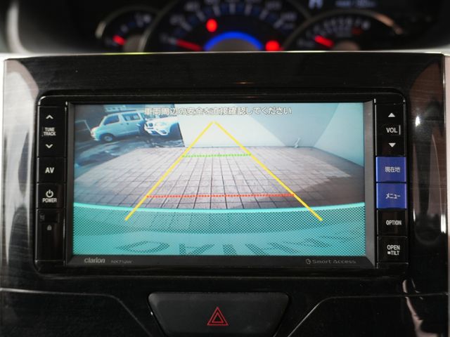 DAIHATSU TANTO CUSTOM 2014 Image 31