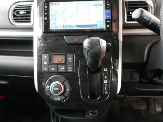 DAIHATSU TANTO CUSTOM 2014 Image 31