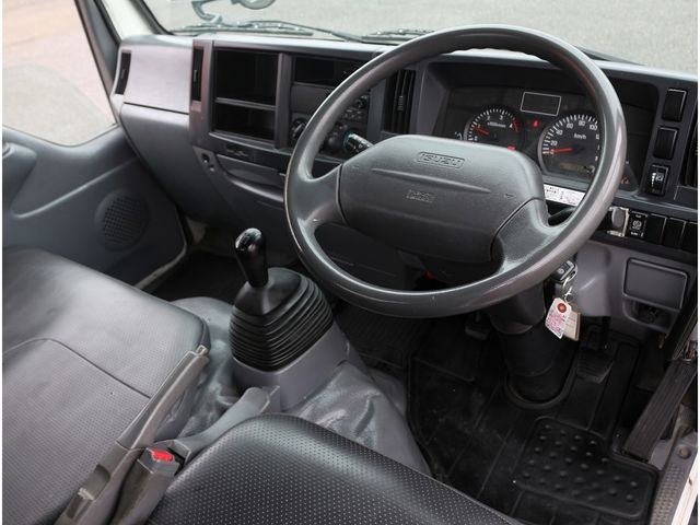 ISUZU ELF 2014 Image 31