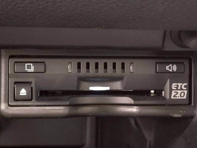 TOYOTA LEXUS UX200 2019 Image 31