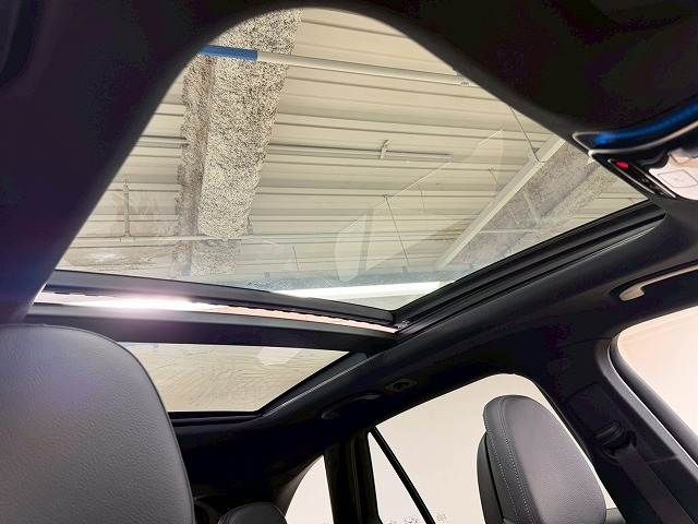 MERCEDES BENZ GLC CL 2023 Image 31