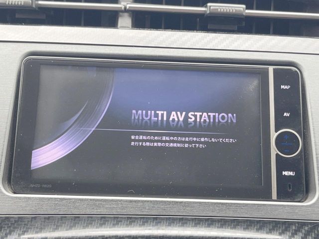 TOYOTA PRIUS 2013 Image 31