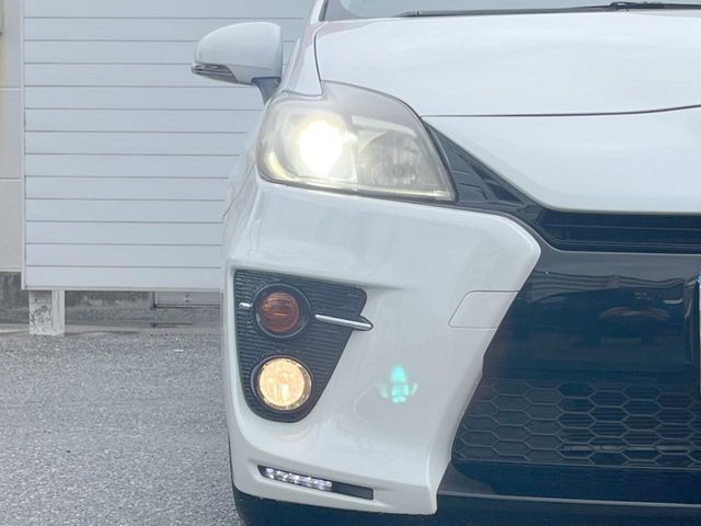 TOYOTA PRIUS 2013 Image 31