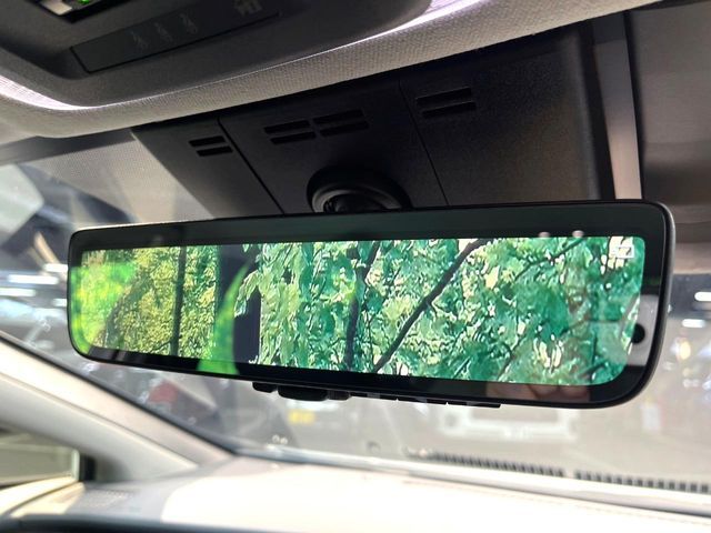 TOYOTA PRIUS PHV 2023 Image 31