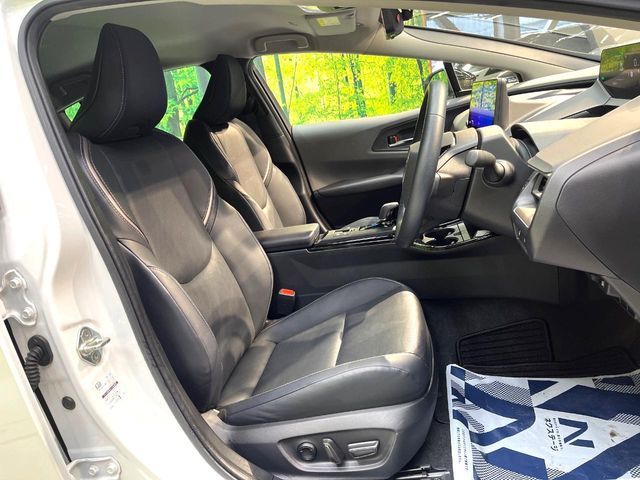 TOYOTA PRIUS PHV 2023 Image 31