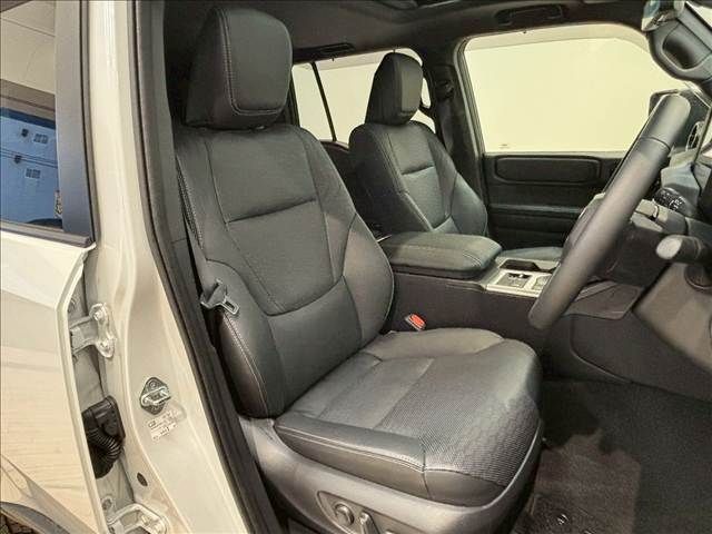 TOYOTA LANDCRUISER 250 2024 Image 31