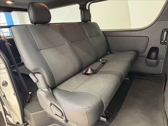 TOYOTA HIACE VAN 2WD 2025 Image 31