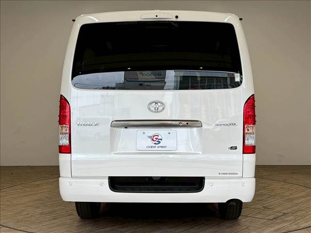 TOYOTA HIACE VAN 2WD 2025 Image 31