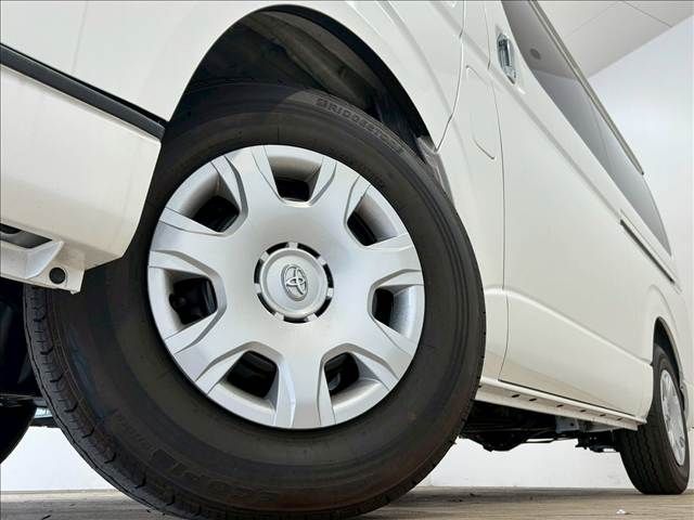 TOYOTA HIACE VAN 2WD 2025 Image 31