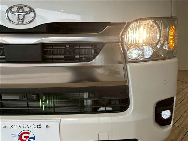 TOYOTA HIACE VAN 2WD 2025 Image 31