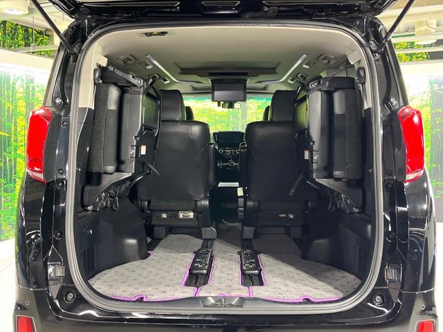 TOYOTA ALPHARD 2019 Image 31