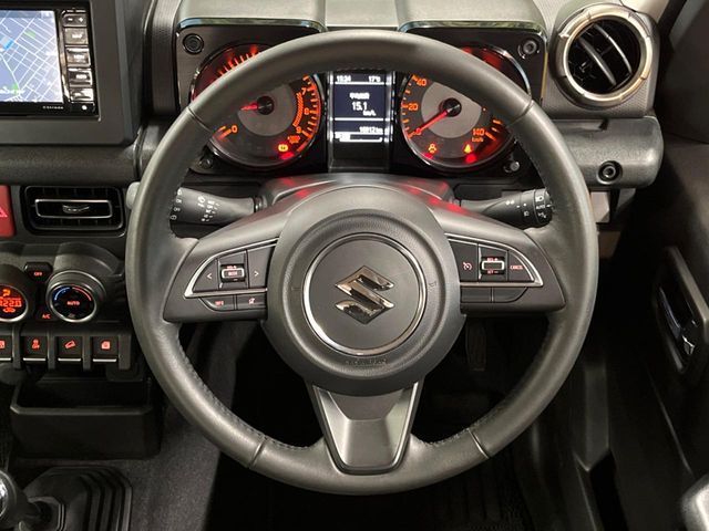 SUZUKI JIMNY 4WD 2023 Image 31