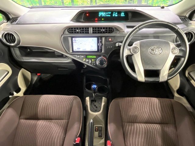 TOYOTA AQUA 2013 Image 31