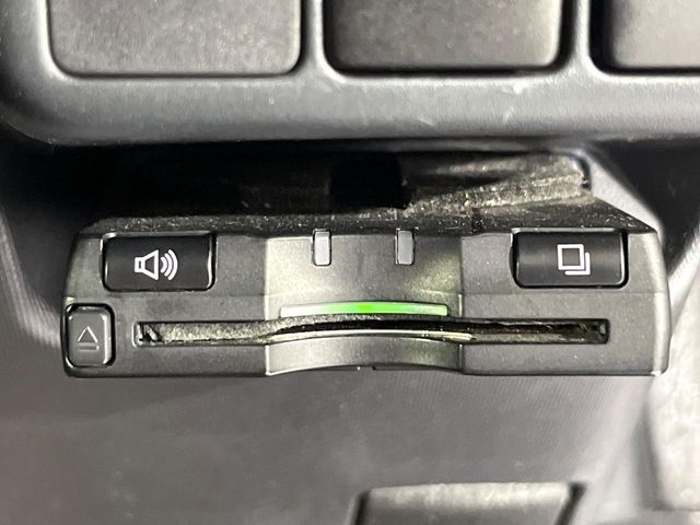 TOYOTA AQUA 2013 Image 31