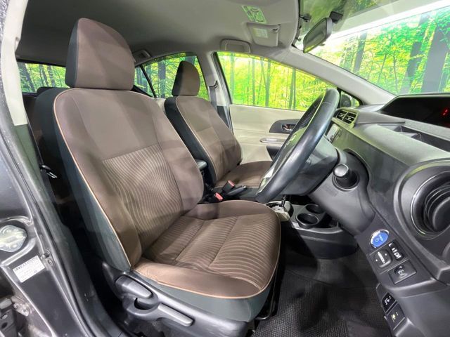 TOYOTA AQUA 2013 Image 31