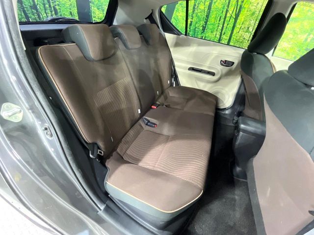 TOYOTA AQUA 2013 Image 31