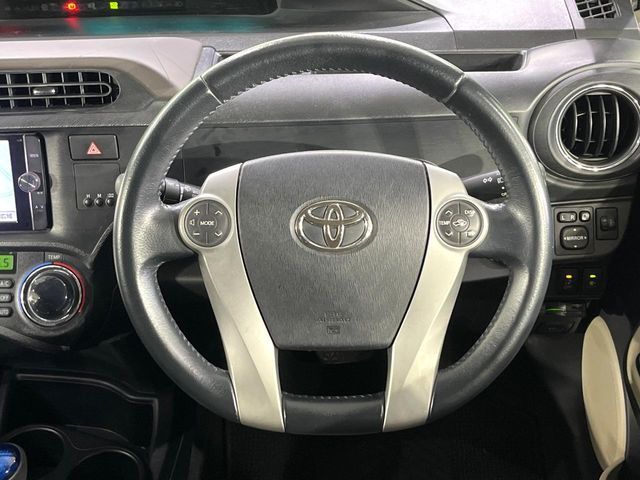 TOYOTA AQUA 2013 Image 31