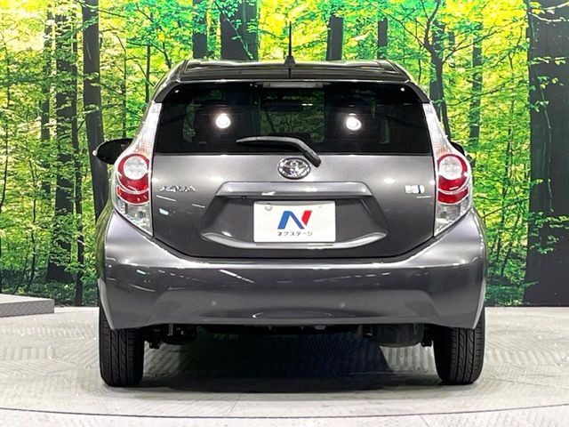 TOYOTA AQUA 2013 Image 31