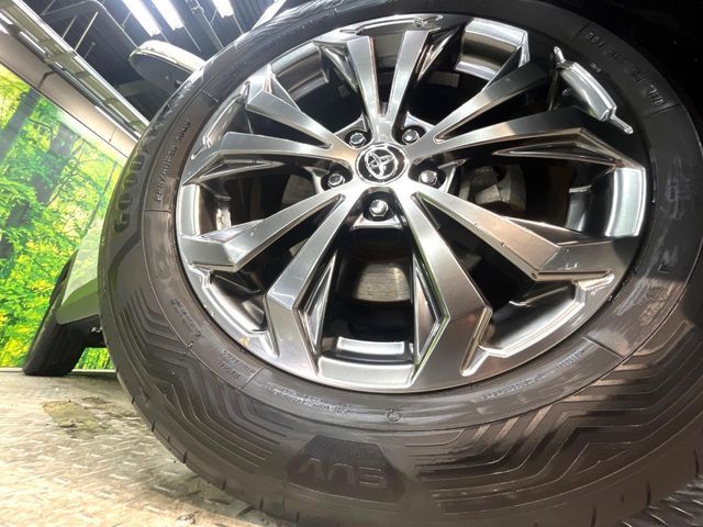 TOYOTA RAV4 HYBRID 4WD 2022 Image 31