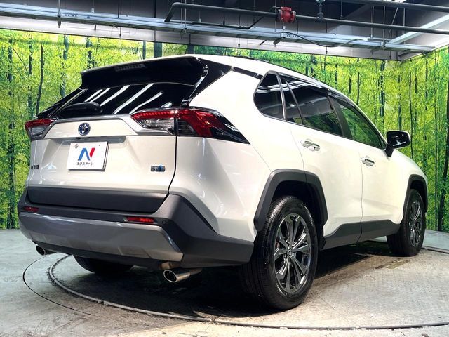 TOYOTA RAV4 HYBRID 4WD 2022 Image 31