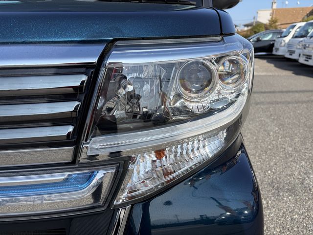 DAIHATSU TANTO CUSTOM 2019 Image 31