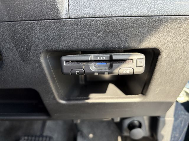 DAIHATSU TANTO CUSTOM 2019 Image 31