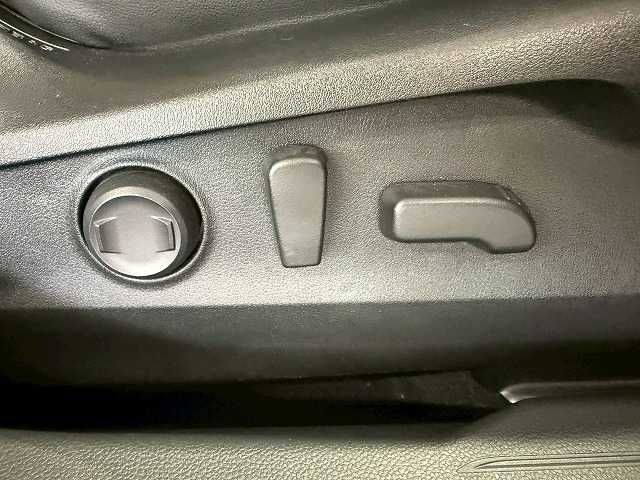 SUBARU LEGACY OUTBACK 2022 Image 31