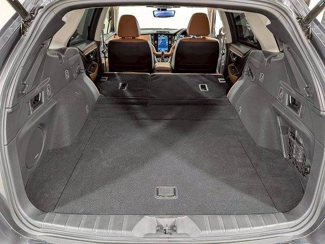 SUBARU LEGACY OUTBACK 2022 Image 31