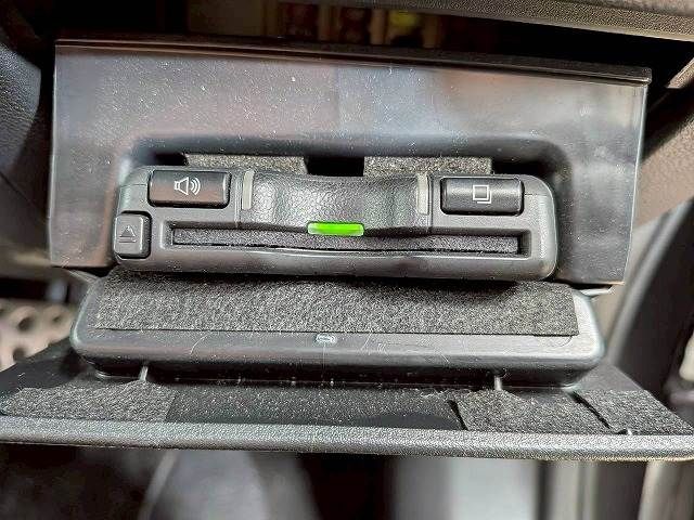 TOYOTA C-HR 2020 Image 31