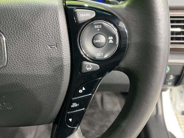 HONDA ACCORD HYBRID 2017 Image 31