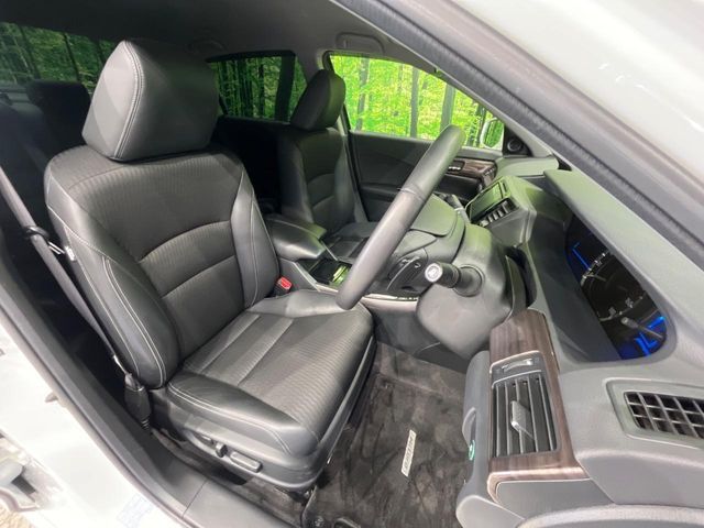 HONDA ACCORD HYBRID 2017 Image 31