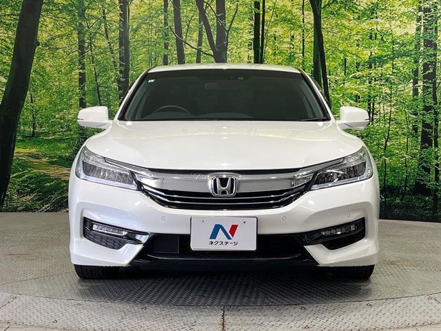 HONDA ACCORD HYBRID 2017 Image 31