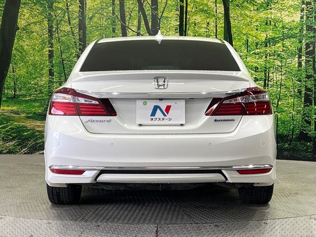 HONDA ACCORD HYBRID 2017 Image 31