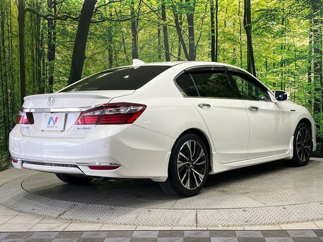 HONDA ACCORD HYBRID 2017 Image 31