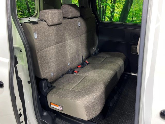 TOYOTA SIENTA HYBRID 2023 Image 31