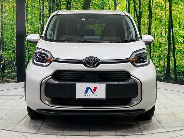 TOYOTA SIENTA HYBRID 2023 Image 31