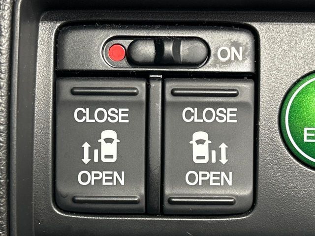 HONDA ODYSSEY 4WD 2013 Image 31